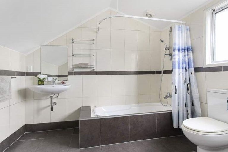 Photo of property in 25 Bremner Avenue, Mount Roskill, Auckland, 1041