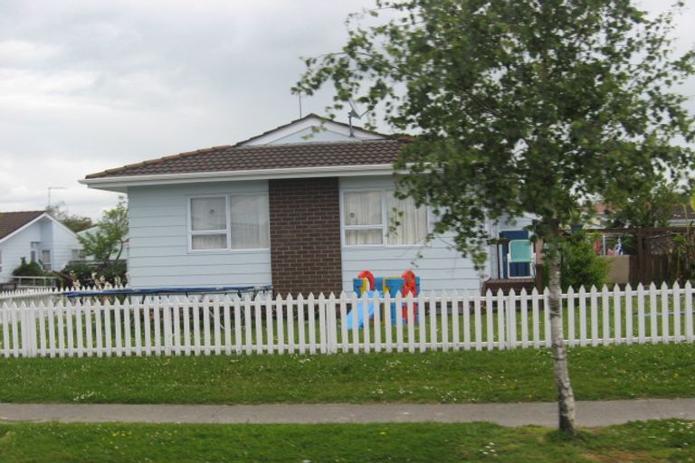 Photo of property in 2/64 Rowandale Avenue, Manurewa, Auckland, 2102
