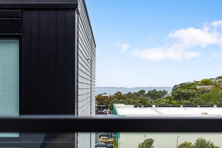 Photo of property in 408/32 Anzac Road, Browns Bay, Auckland, 0630