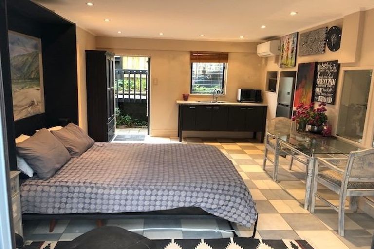 Photo of property in 45 Hastings Road, Mairangi Bay, Auckland, 0630