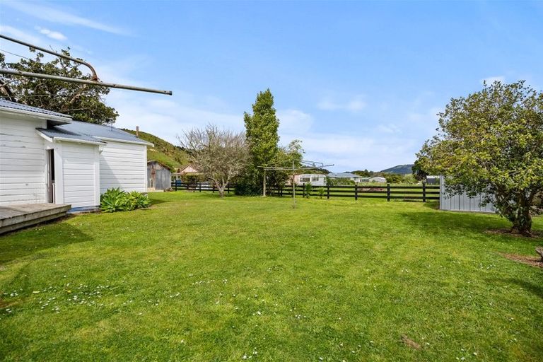 Photo of property in 48 George Street, Hikurangi, 0114