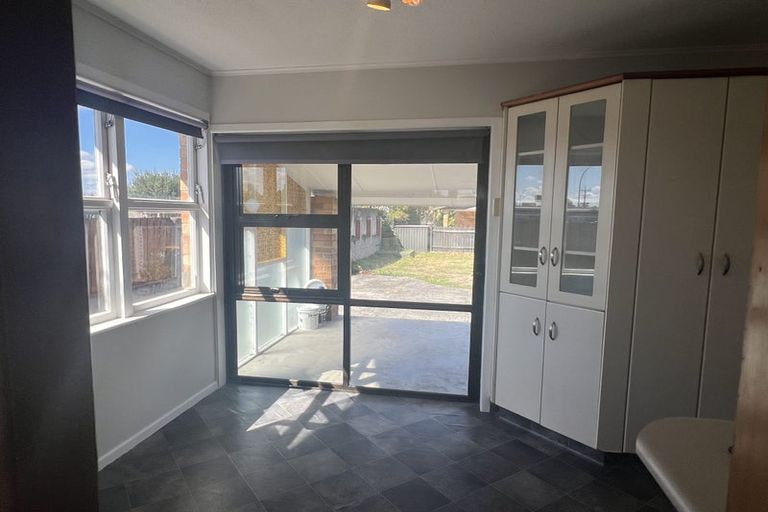 Photo of property in 211 Sandwich Road, St Andrews, Hamilton, 3200