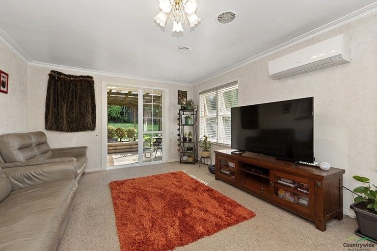 Photo of property in 2 Reid Drive, Putaruru, 3411