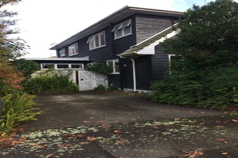 Photo of property in The Arbors, 178a Fitzherbert Avenue, West End, Palmerston North, 4410