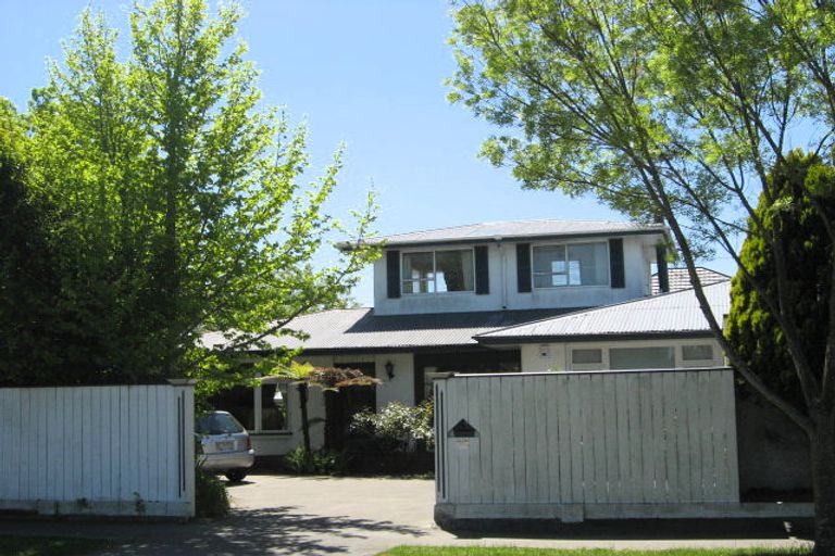 Photo of property in 294 Memorial Avenue, Burnside, Christchurch, 8053