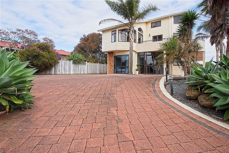 Photo of property in 368 Papamoa Beach Road, Papamoa Beach, Papamoa, 3118