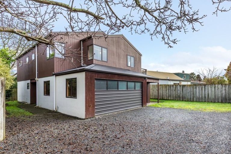 Photo of property in 2/11 Kereru Street, Two Mile Bay, Taupo, 3330