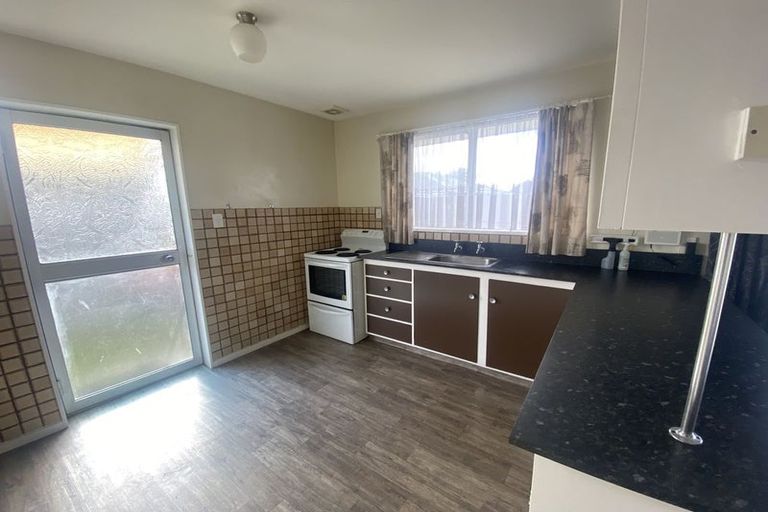 Photo of property in 8 Takapu Place, Bromley, Christchurch, 8062