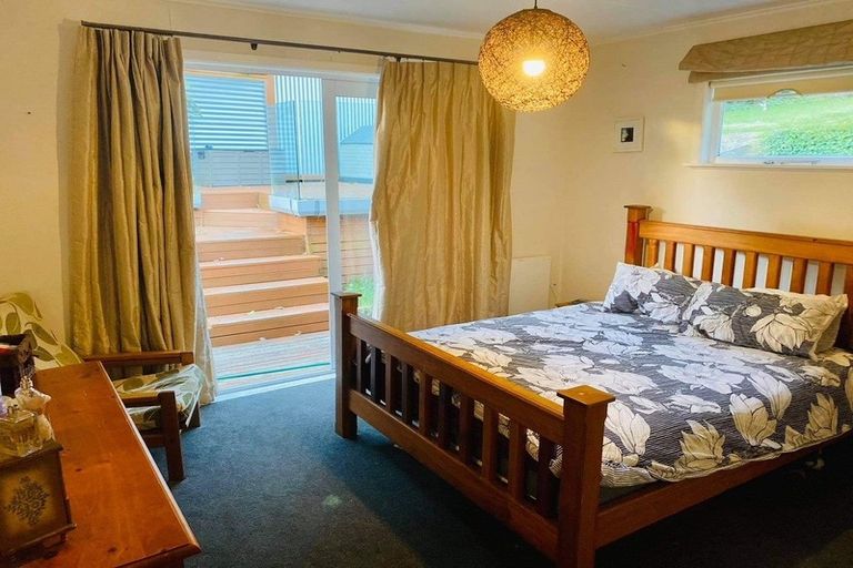 Photo of property in 70 Wright Street, Wainuiomata, Lower Hutt, 5014