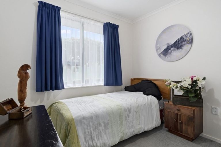 Photo of property in 5 Zachary Place, Welcome Bay, Tauranga, 3112