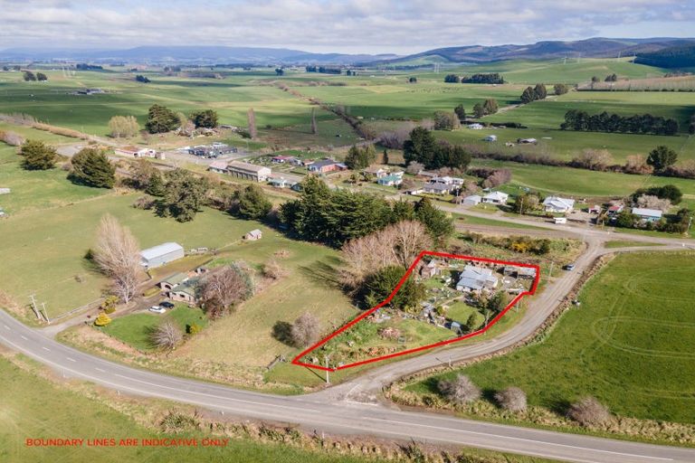 Photo of property in 9 Derby Street, Wairio, Otautau, 9689