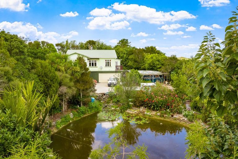 Photo of property in 111 Harataua Road, Port Albert, Wellsford, 0973