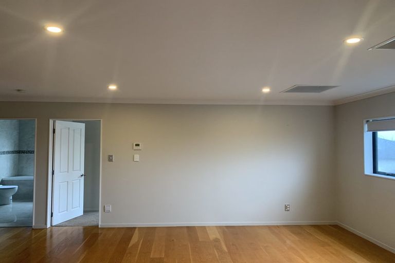 Photo of property in 248a Albany Highway, Schnapper Rock, Auckland, 0632