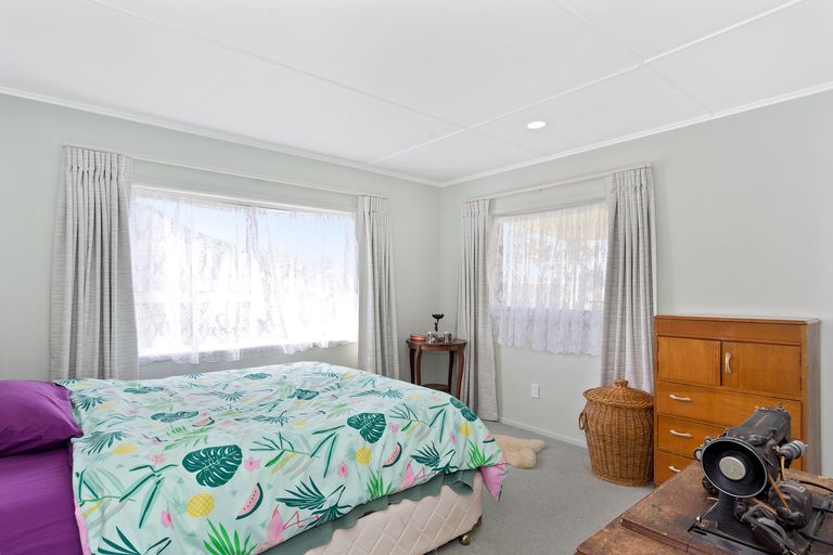 Photo of property in 359 Pukehina Parade, Pukehina, Te Puke, 3189