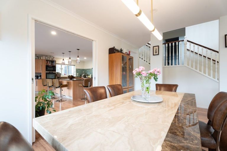 Photo of property in 21 Winsley Terrace, Churton Park, Wellington, 6037