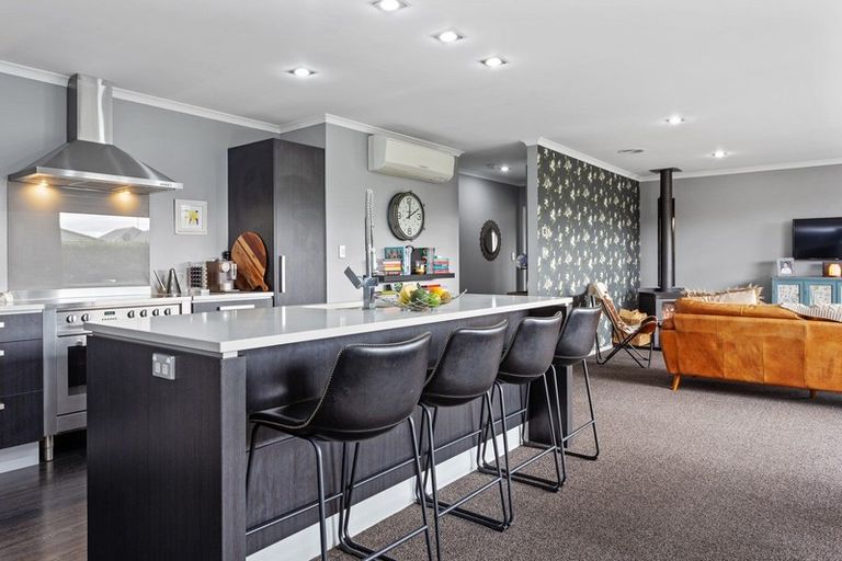 Photo of property in 17 Eyrewell Road, Pegasus, 7612