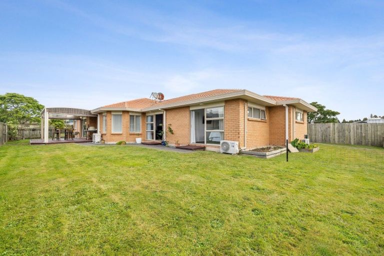 Photo of property in 35 Duggan Drive, Owhata, Rotorua, 3010