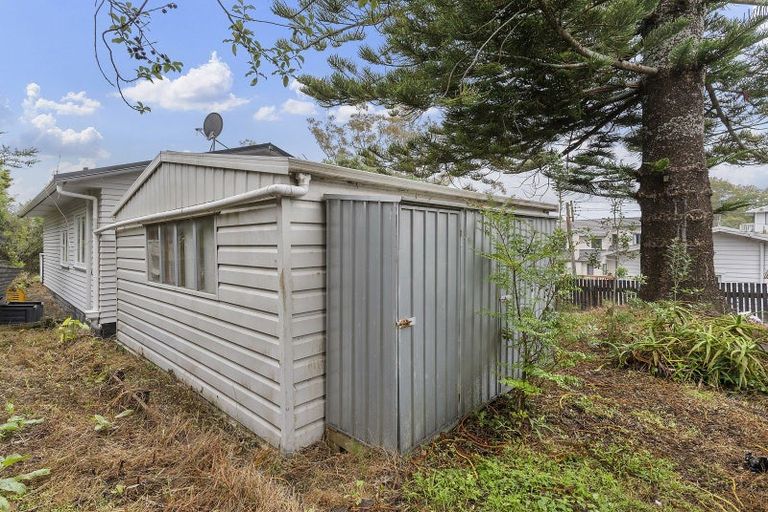 Photo of property in 36a Clayburn Road, Glen Eden, Auckland, 0602