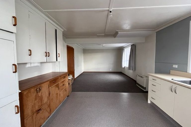 Photo of property in 22 Constitution Avenue, Milton, 9220