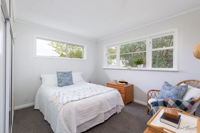 Photo of property in 22 Black Beech Street, Birchville, Upper Hutt, 5018