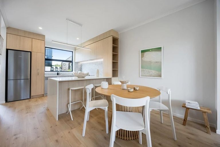Photo of property in 7 Yozin Road, Swanson, 0612