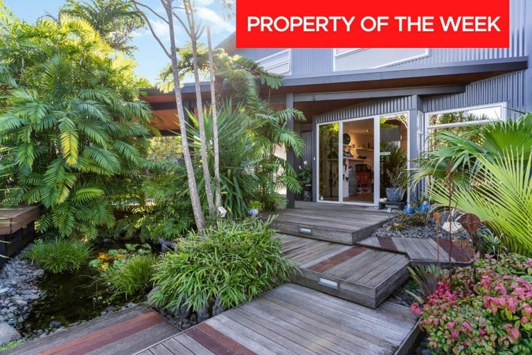 Photo of property in 118 Brook Place, Whangamata, 3620