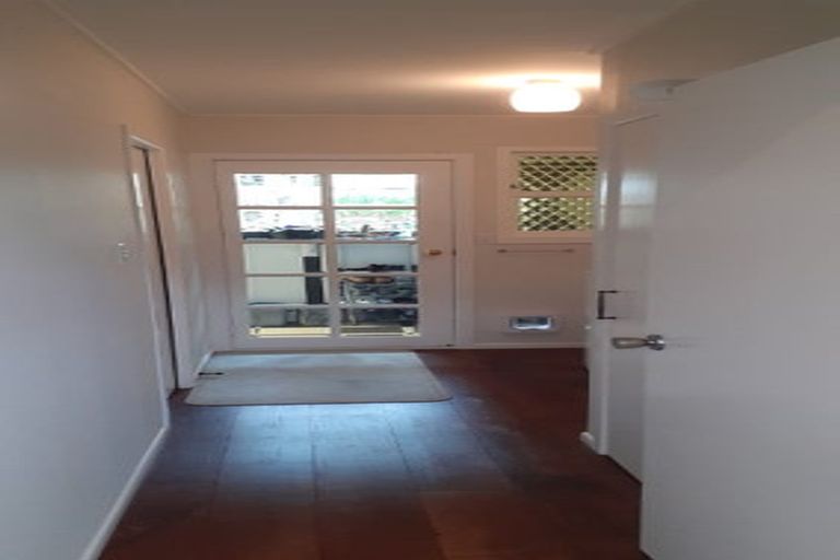 Photo of property in 6 Kerkwall Drive, Naenae, Lower Hutt, 5011