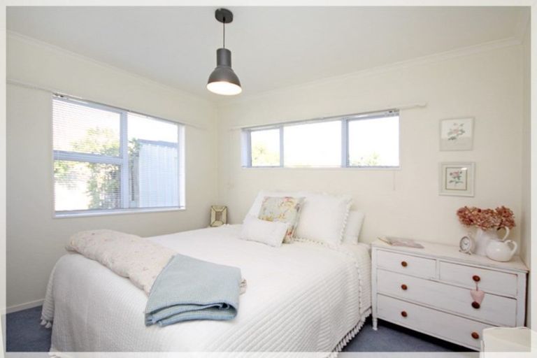 Photo of property in 3 Ferry Street, Foxton Beach, Foxton, 4815