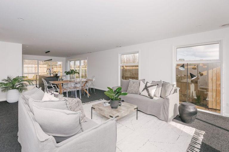 Photo of property in 42 Freedom Drive, Kelvin Grove, Palmerston North, 4414