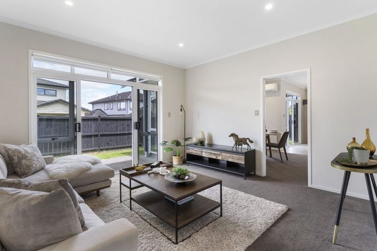 Photo of property in 15 Turua Rise, Karaka, Papakura, 2113