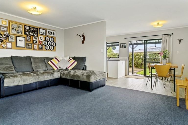 Photo of property in 2/48 Arthur Crescent, Hilltop, Taupo, 3330