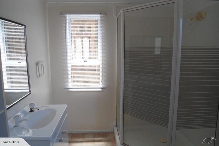 Photo of property in 24e Kenmore Street, Westown, New Plymouth, 4310