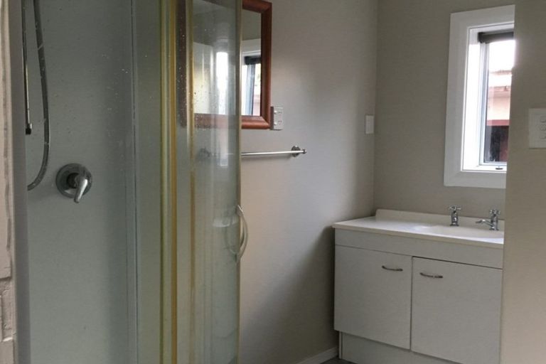 Photo of property in 72 Leslie Street, Waitara, 4320