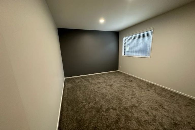 Photo of property in 8d Ringwood Street, Torbay, Auckland, 0630