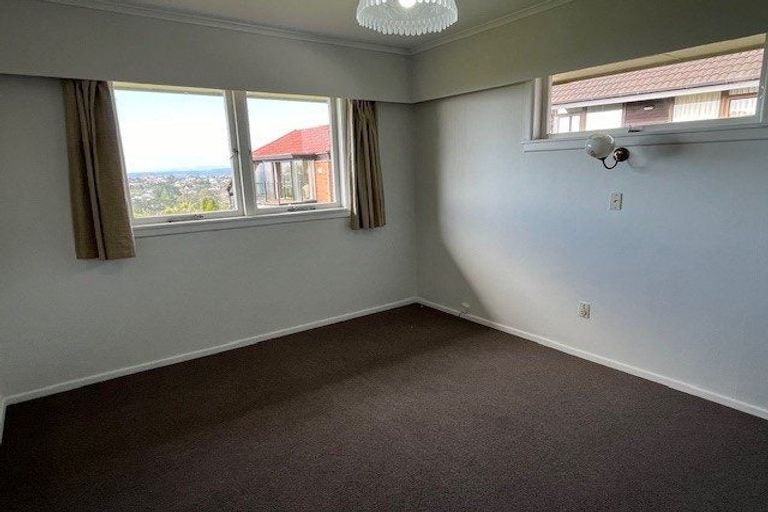 Photo of property in 105 Bleakhouse Road, Howick, Auckland, 2014
