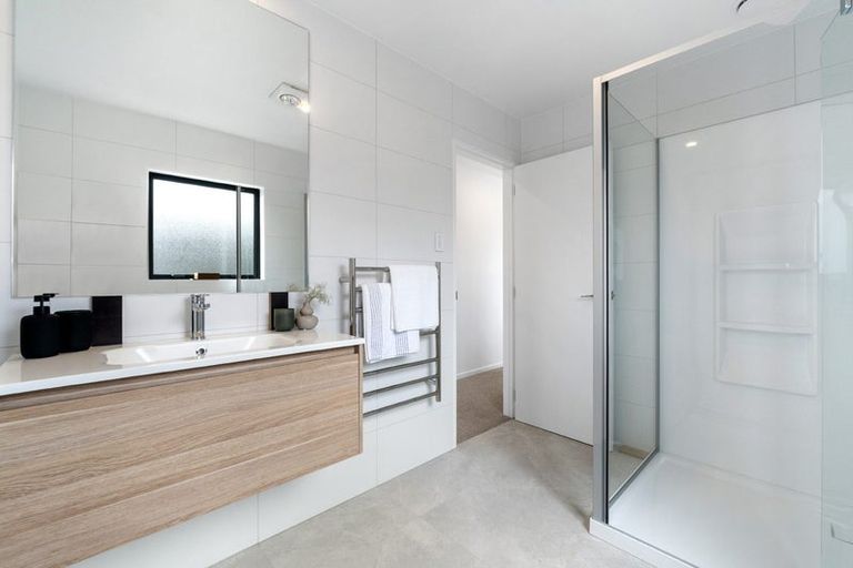 Photo of property in 40 Koura Road, Flat Bush, 2019