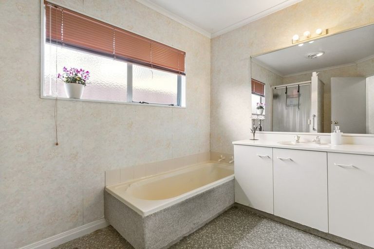 Photo of property in 13b Warrington Street, Matua, Tauranga, 3110