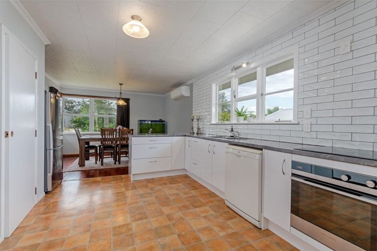 Photo of property in 85 Grey Street, Woodville, 4920