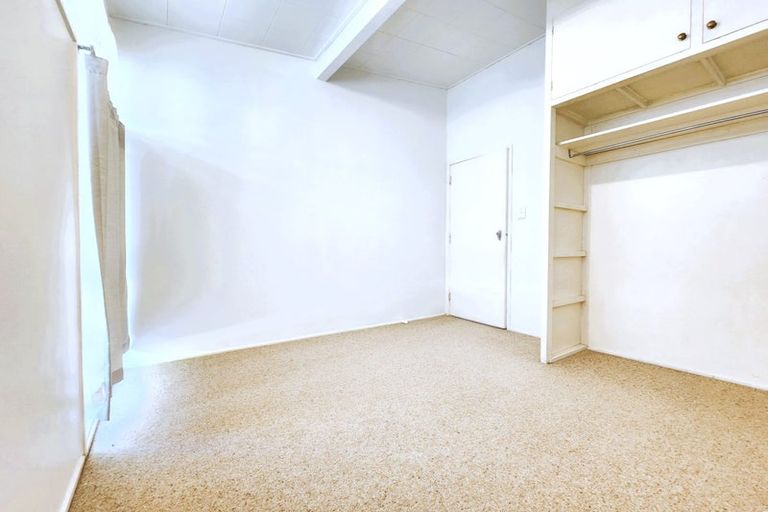 Photo of property in 17 Albert Street, Otahuhu, Auckland, 1062