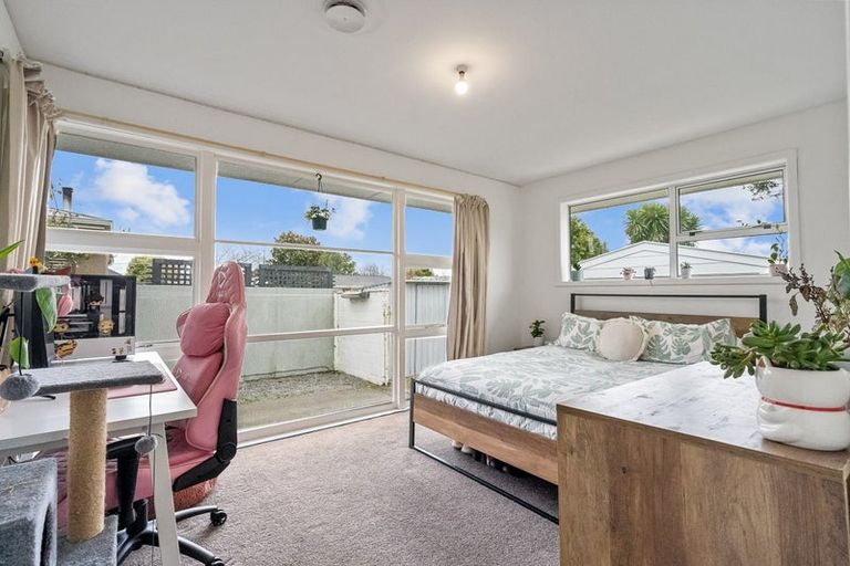 Photo of property in 10 Santa Rosa Avenue, Halswell, Christchurch, 8025