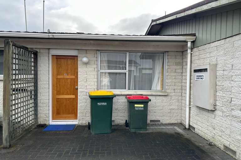Photo of property in 6/12 York Street, Glenholme, Rotorua, 3010