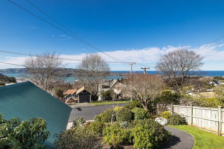 Photo of property in 19 Granville Terrace, Belleknowes, Dunedin, 9011