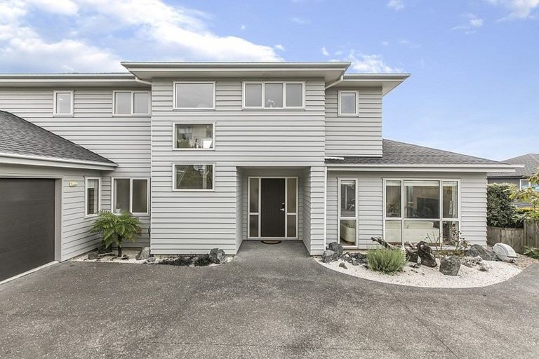 Photo of property in 15 Steamer Road, Silverdale, 0932