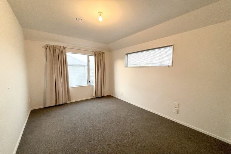 Photo of property in 156 Edgeware Road, Edgeware, Christchurch, 8013