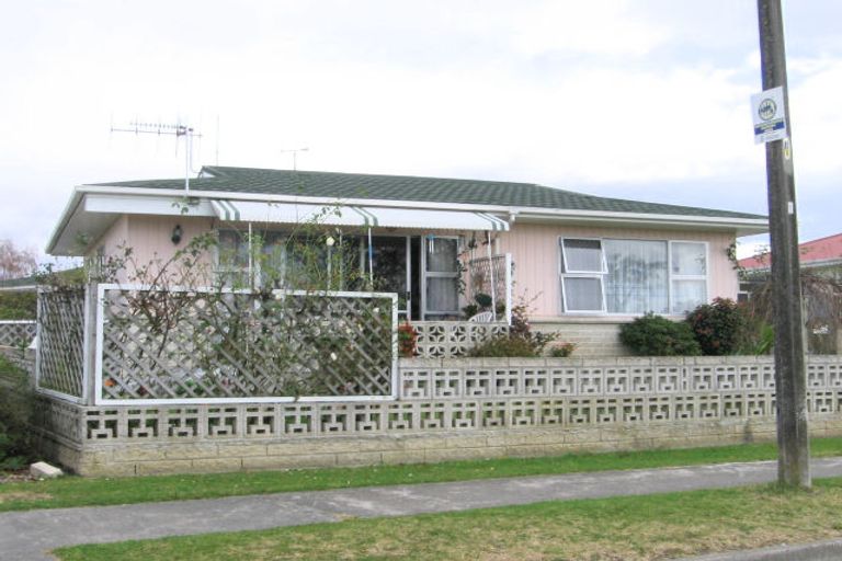 Photo of property in 2/47 Lyttelton Crescent, Tamatea, Napier, 4112
