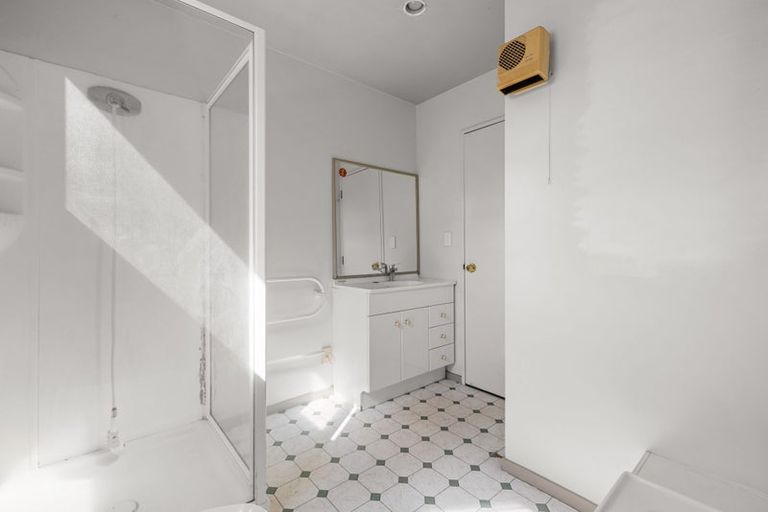 Photo of property in 6/36 Macaulay Street, Addington, Christchurch, 8024