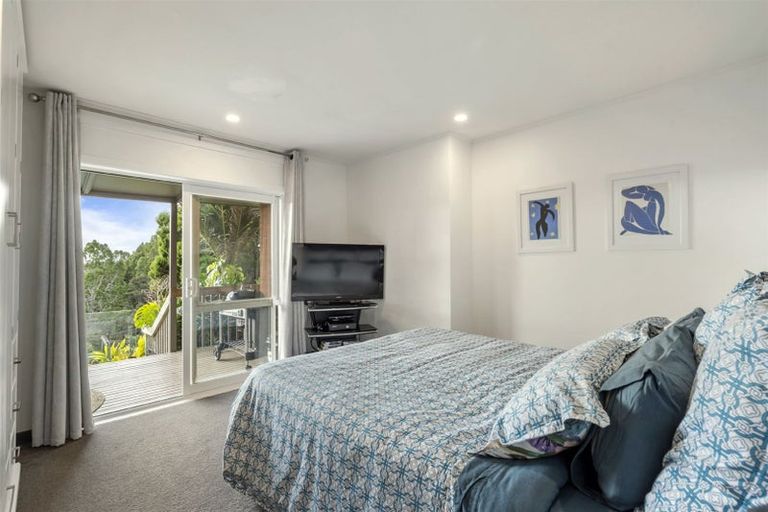 Photo of property in 93 Christian Road, Swanson, Auckland, 0614