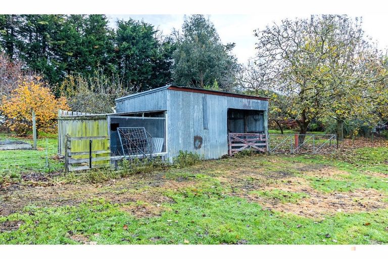 Photo of property in 293 Pleasant Point Highway, Levels, Timaru, 7975