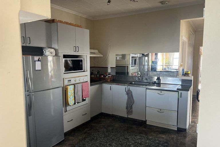 Photo of property in 4 York Street, Levin, 5510