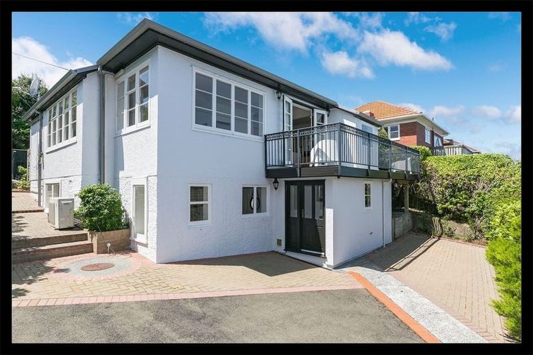 Photo of property in 118 Cashmere Avenue, Khandallah, Wellington, 6035